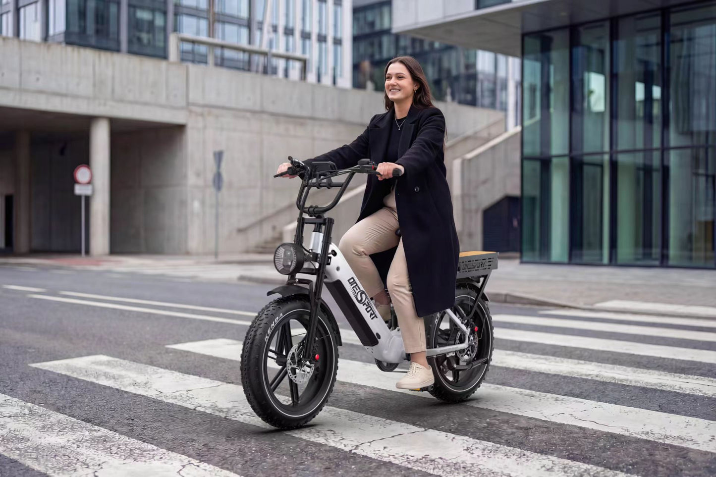 Onesport OT08 Pro – Ilgo nuotolio elektrinis dviratis su dviguba baterija (190 km)